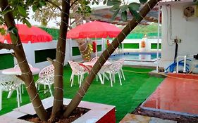 The White House Retreat Poolvilla